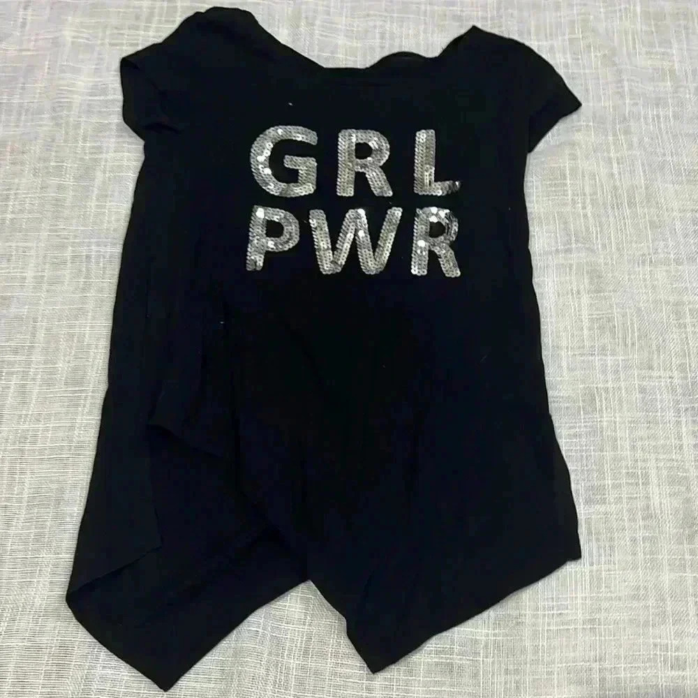 GIRLS TSHIRT SIZE 7/8